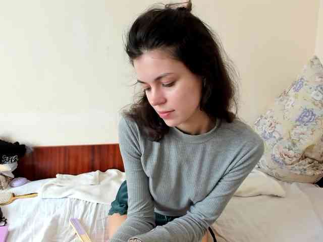 Honeykrisspussy webcam