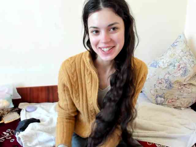 Honeykrisspussy webcam