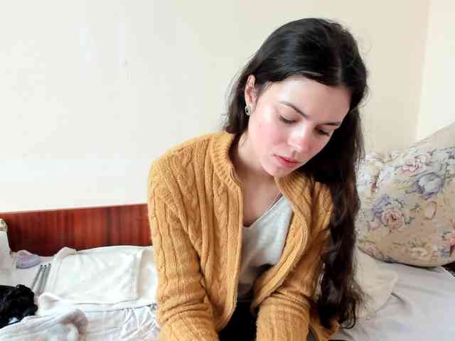 Honeykrisspussy webcam