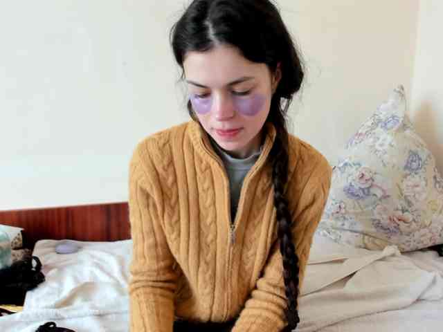 Honeykrisspussy webcam