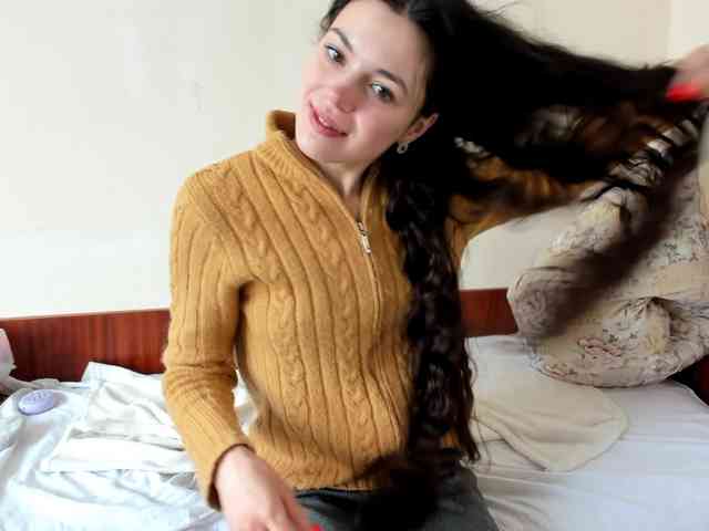 Honeykrisspussy webcam