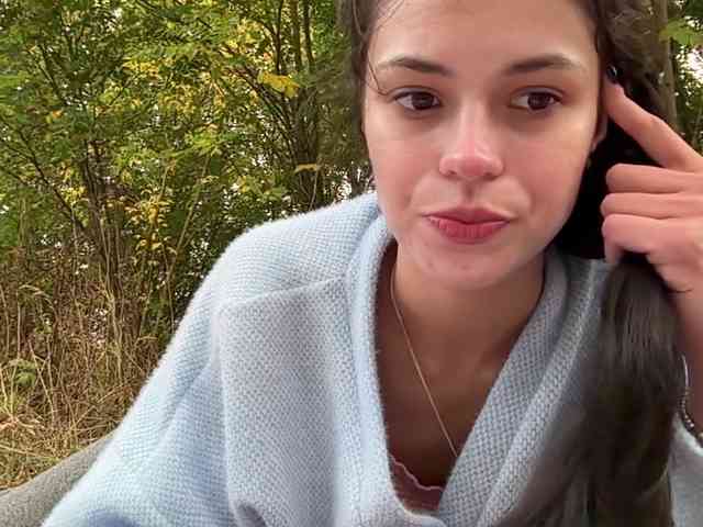 Honeykrisspussy