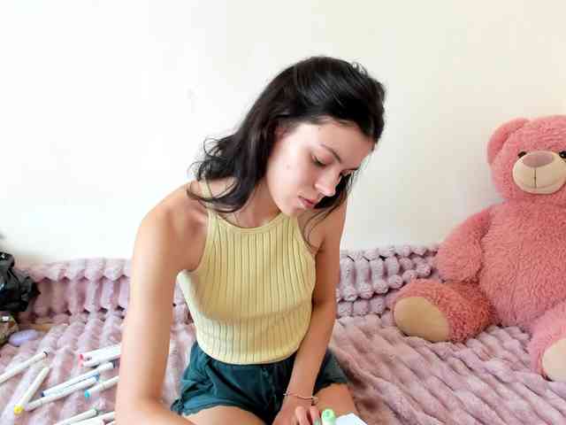 Honeykrisspussy
