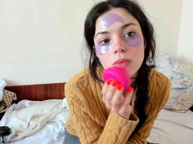 Honeykrisspussy webcam