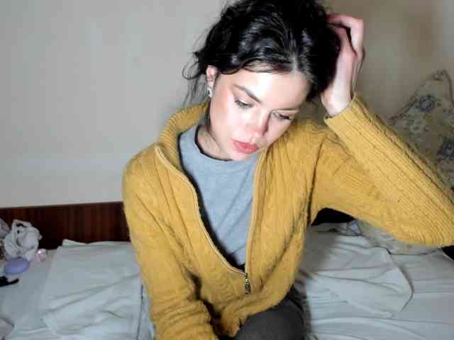 Honeykrisspussy webcam