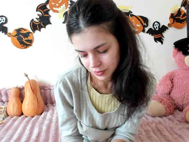 Honeykrisspussy webcam