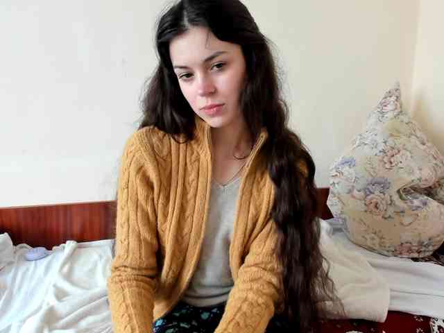 Honeykrisspussy webcam