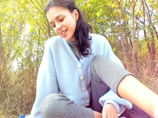 Honeykrisspussy webcam