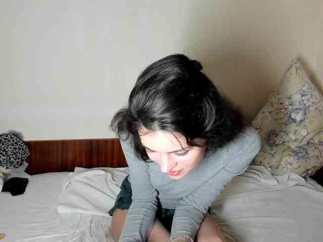Honeykrisspussy webcam
