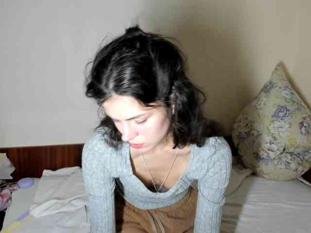 Honeykrisspussy webcam