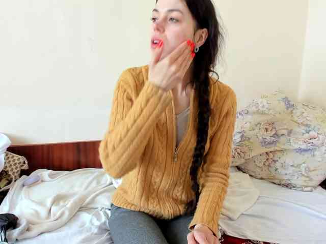 Honeykrisspussy webcam