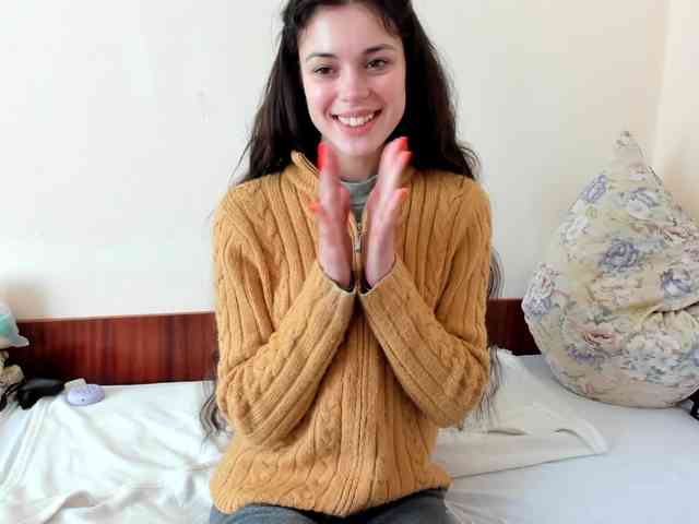 Honeykrisspussy webcam