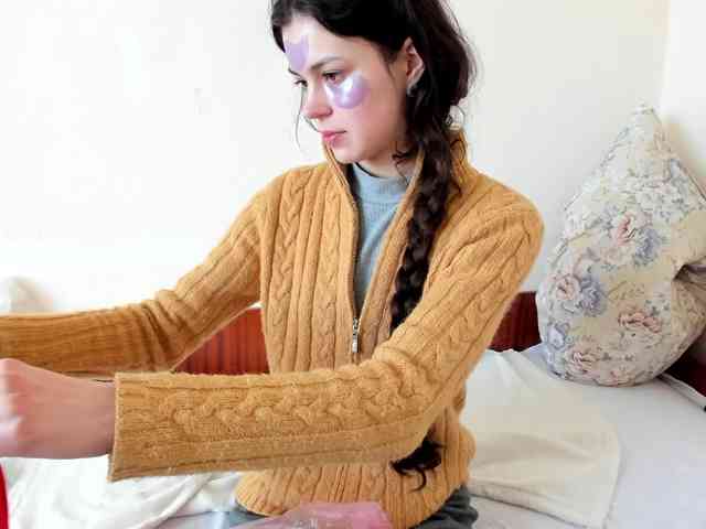 Honeykrisspussy webcam