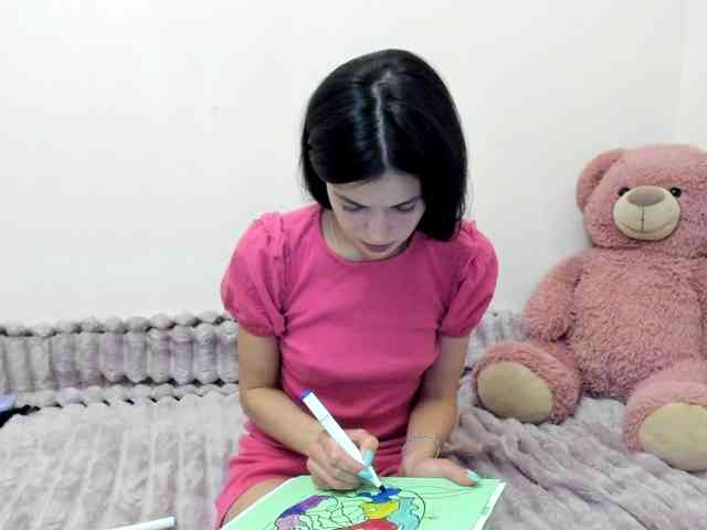Honeykrisspussy webcam