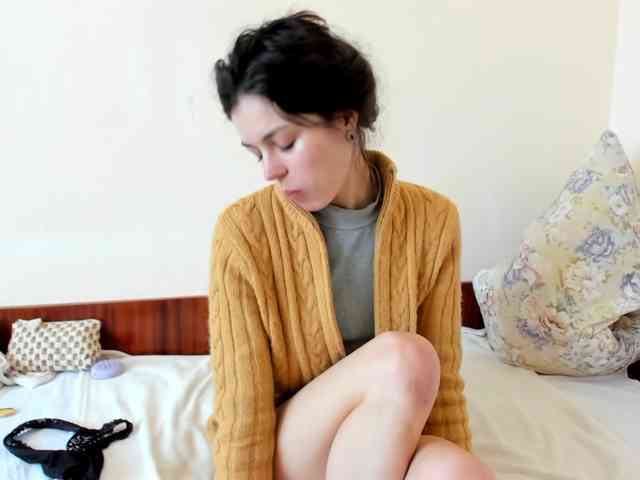 Honeykrisspussy webcam