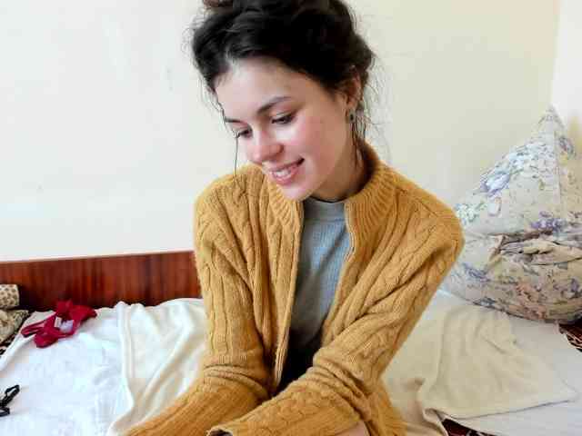 Honeykrisspussy webcam