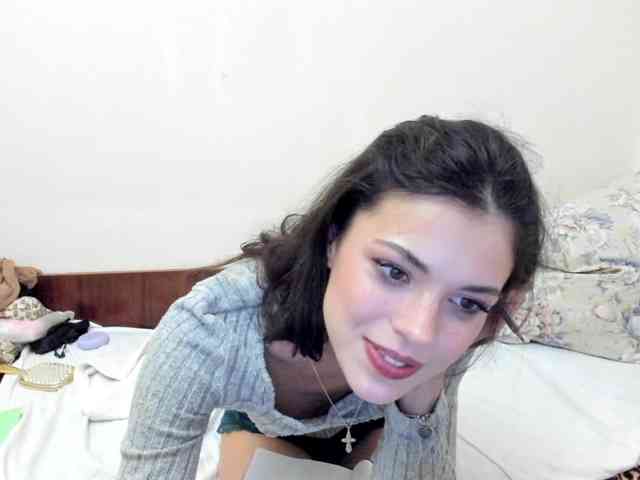Honeykrisspussy webcam
