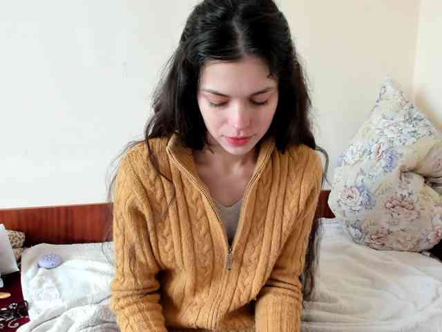 Honeykrisspussy webcam