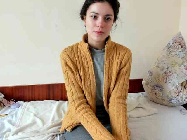 Honeykrisspussy webcam