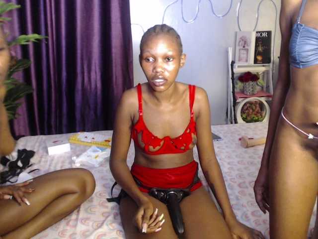Webcamslut-1 live cam on BongaCams