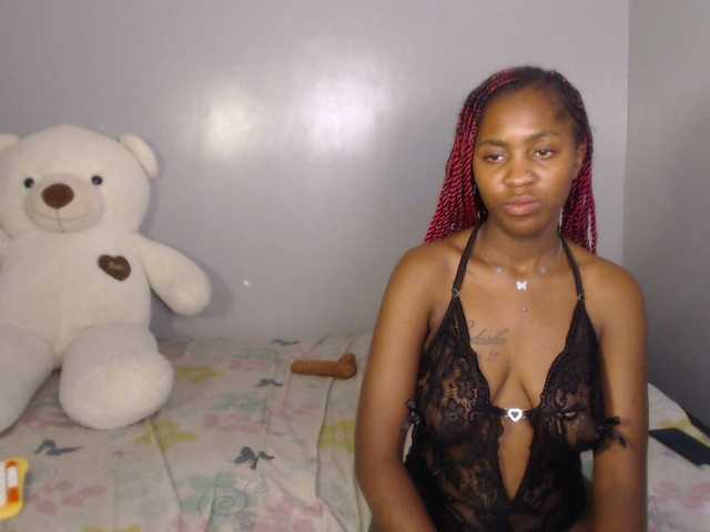 Webcamslut-1 live cam on BongaCams