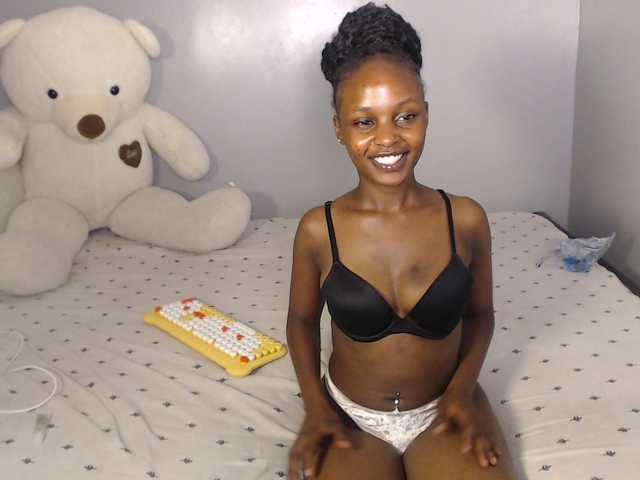 Webcamslut-1 live cam on BongaCams