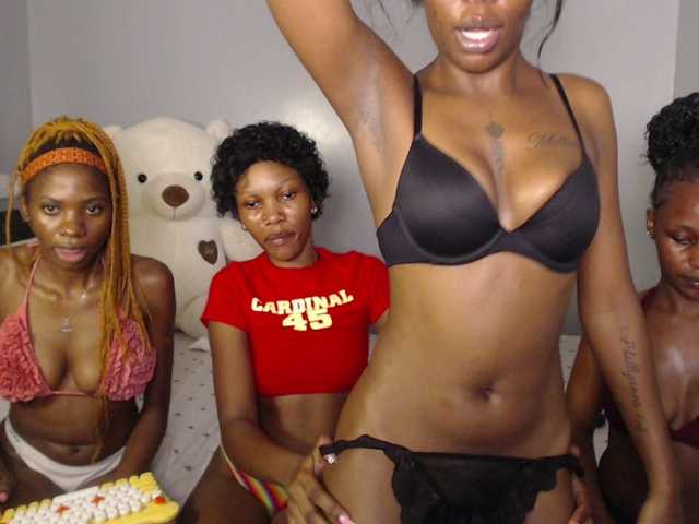 Webcamslut-1 live cam on BongaCams