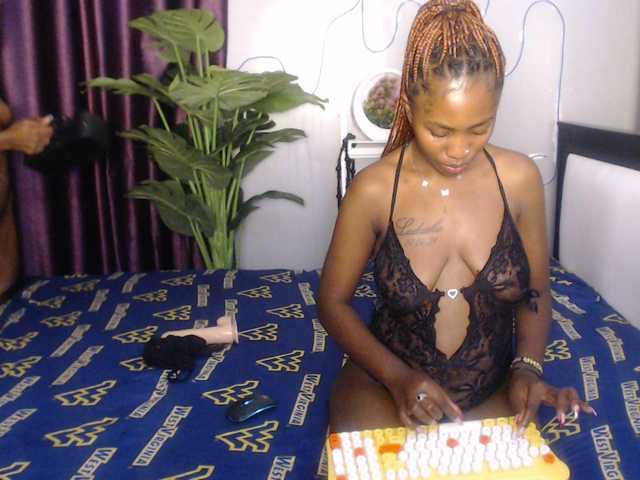 Webcamslut-1 live cam on BongaCams
