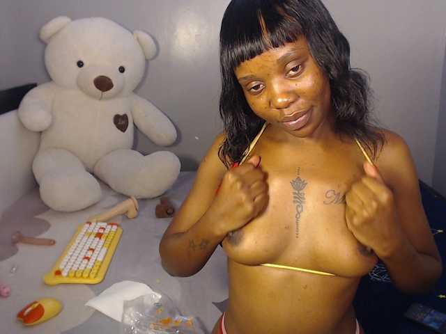 webcamslut-1 live show