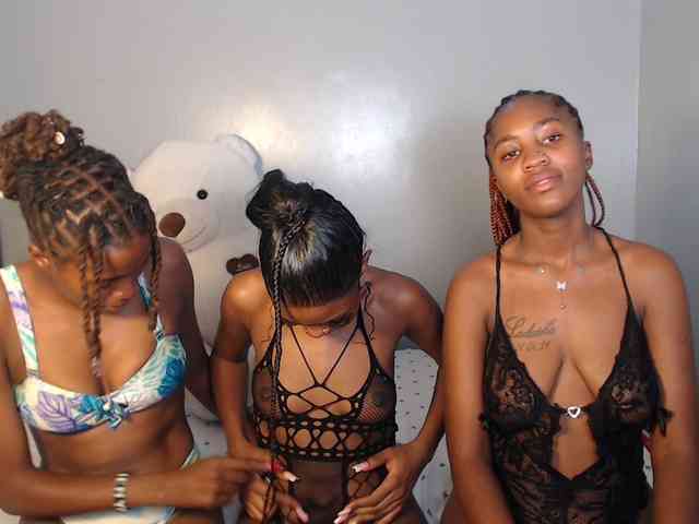 Modèle: Webcamsluts-1