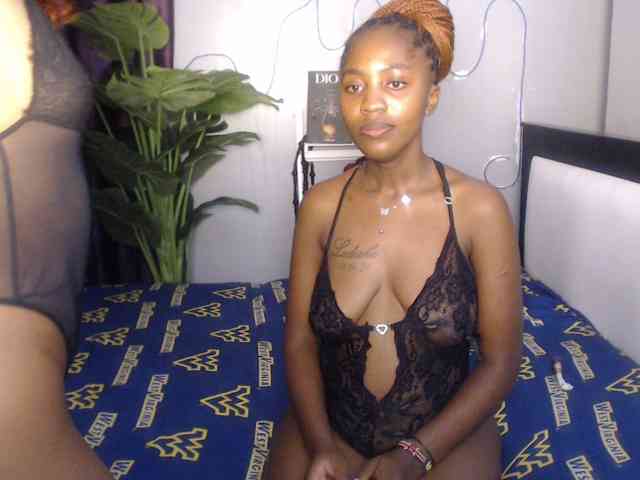 Modèle: Webcamsluts-1
