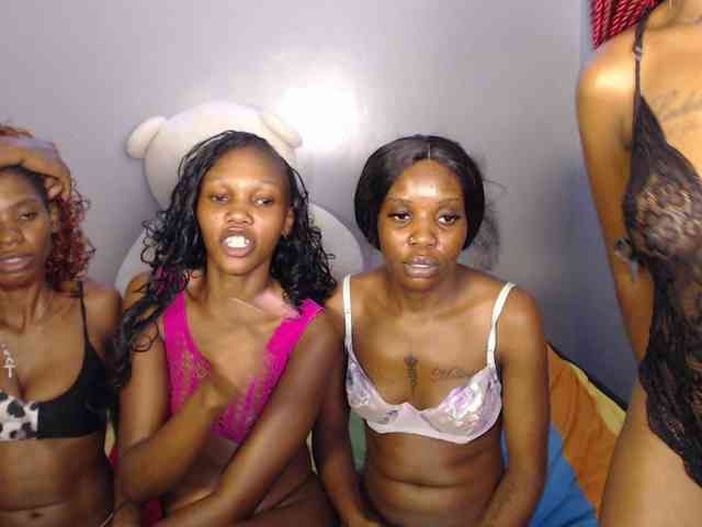 Modèle: Webcamsluts-1