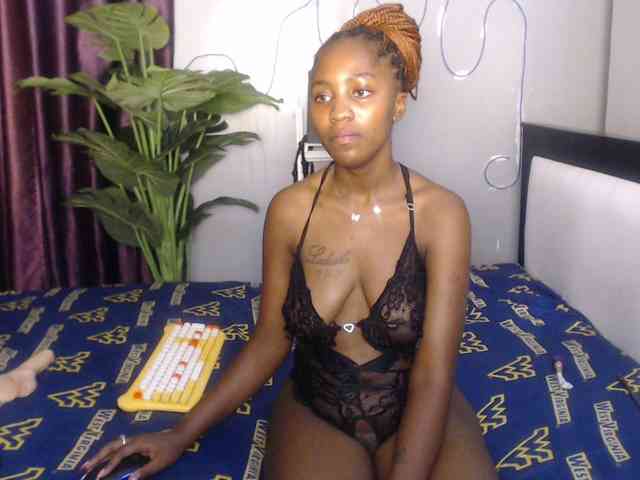Webcamslut-1 Sex Cam Show
