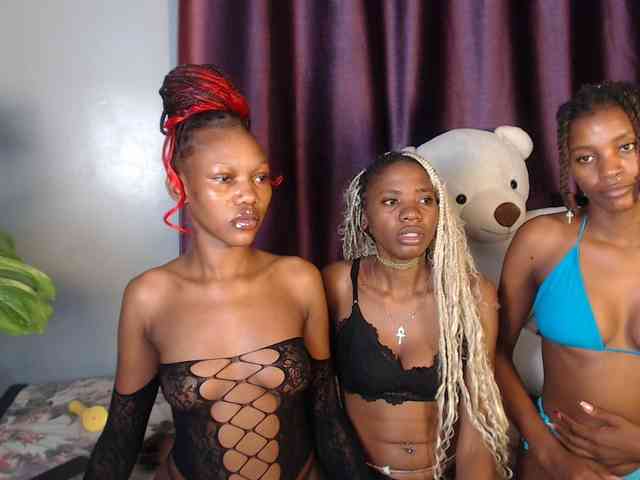 Modèle: Webcamsluts-1