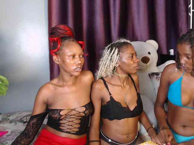 Modèle: Webcamsluts-1