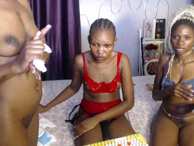 Modèle: Webcamsluts-1
