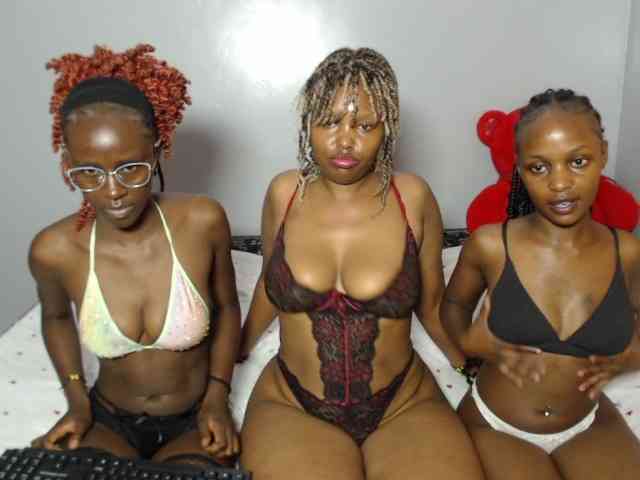 Webcamsluts-1
