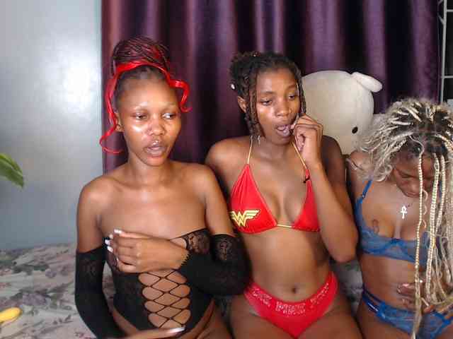 Modèle: Webcamsluts-1