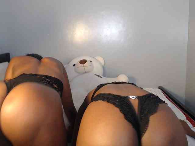 Modèle: Webcamsluts-1