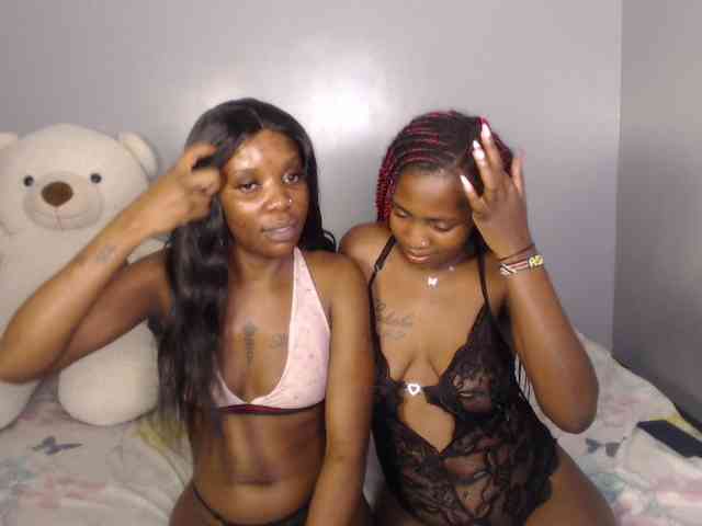Modèle: Webcamsluts-1