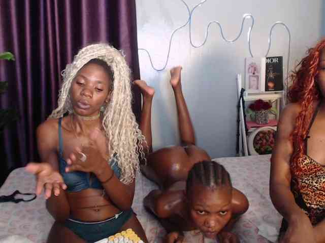 Modèle: Webcamsluts-1