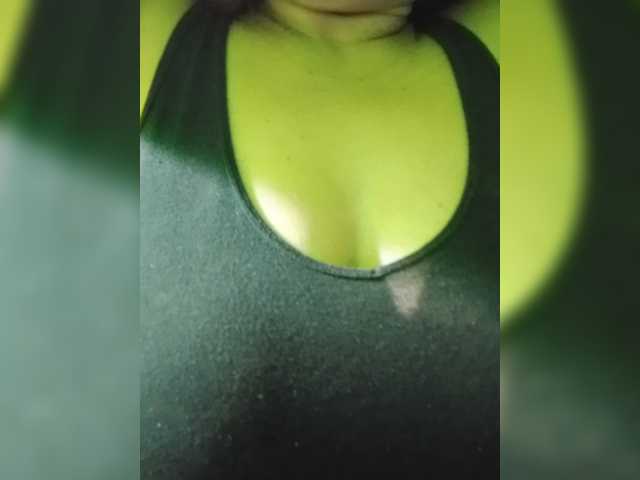 Kyrene live cam on BongaCams
