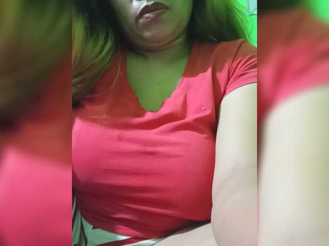Kyrene live cam on BongaCams