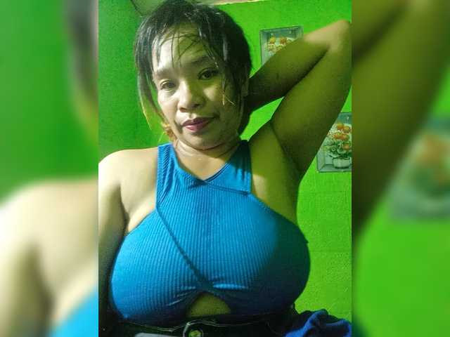 Kyrene live cam on BongaCams