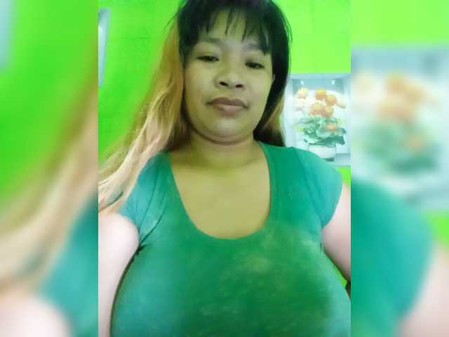 Kyrene live cam on BongaCams