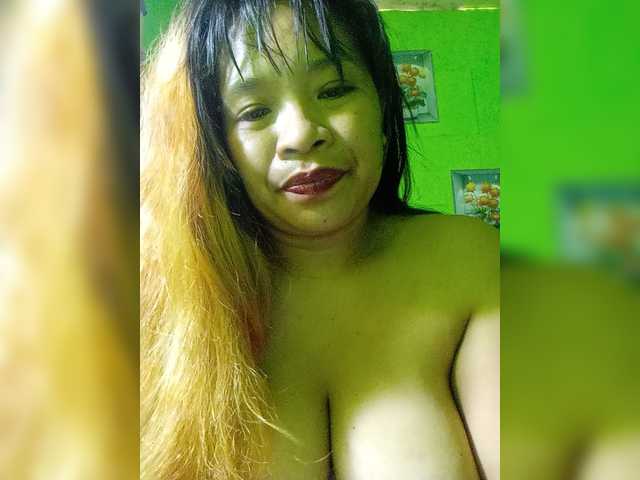 Kyrene live cam on BongaCams