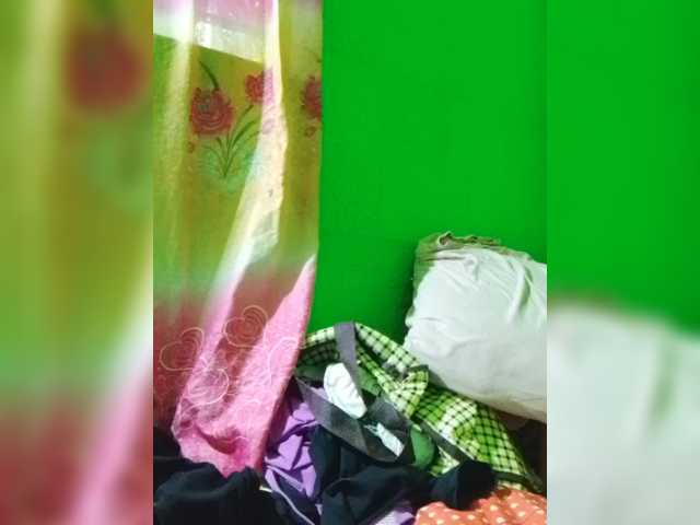 Kyrene live cam on BongaCams
