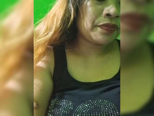 Kyrene, en directo ahora en BongaCams