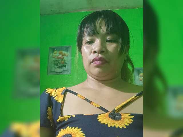 Kyrene live webcam show