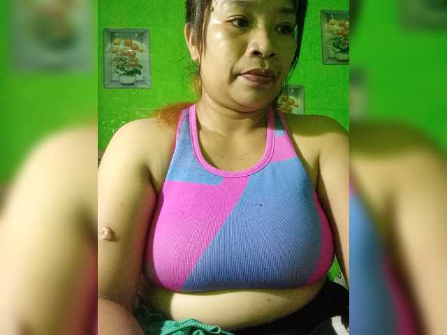 Kyrene live cam on BongaCams
